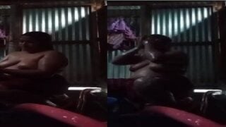 Tanker bengali chubby bhabhi nude bath recorded